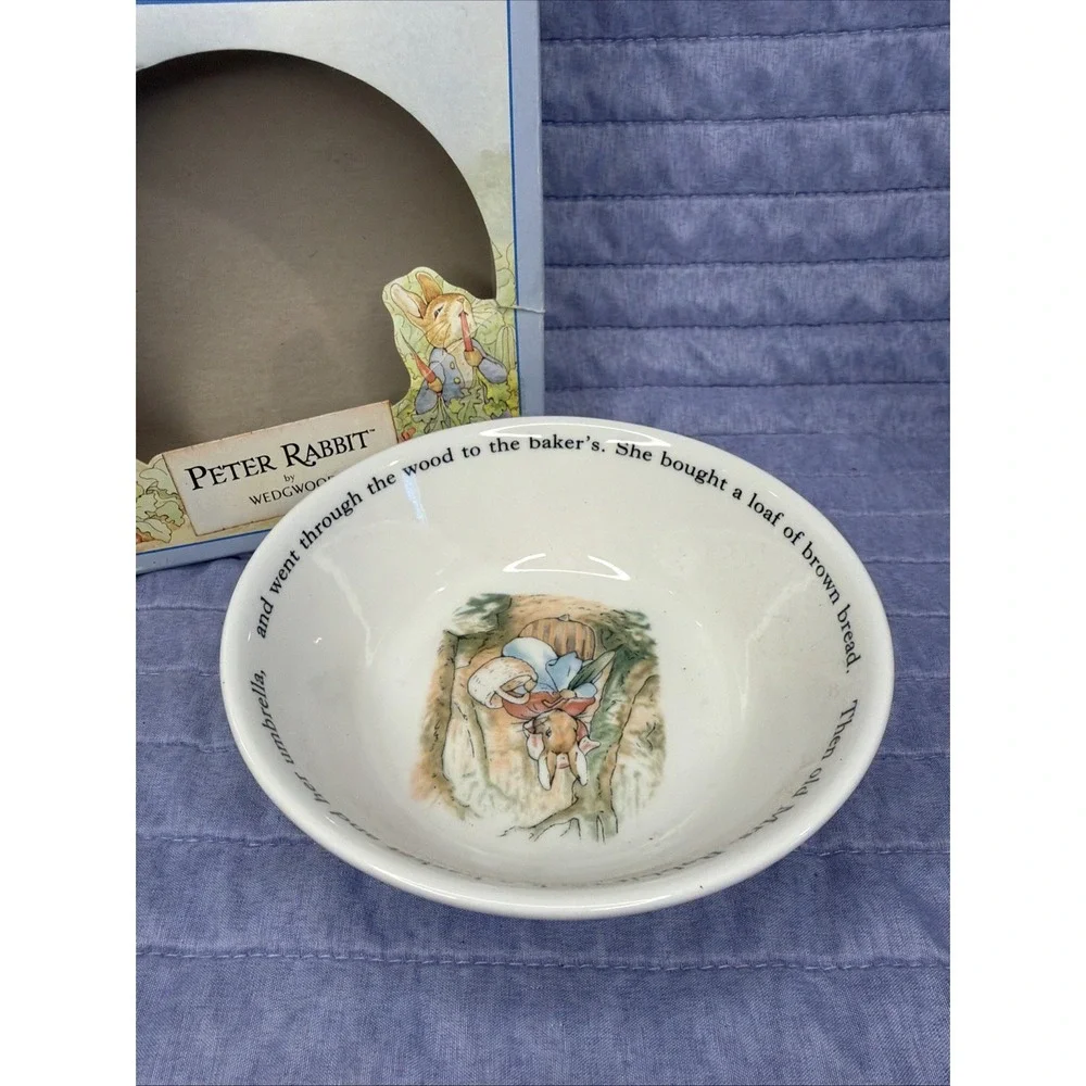 Beatrix Potter | Bowl | Peter Rabbit | Wedgwood |England | Vintage 1993